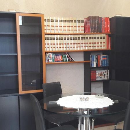 Mia Apartment Bari Bagian luar foto